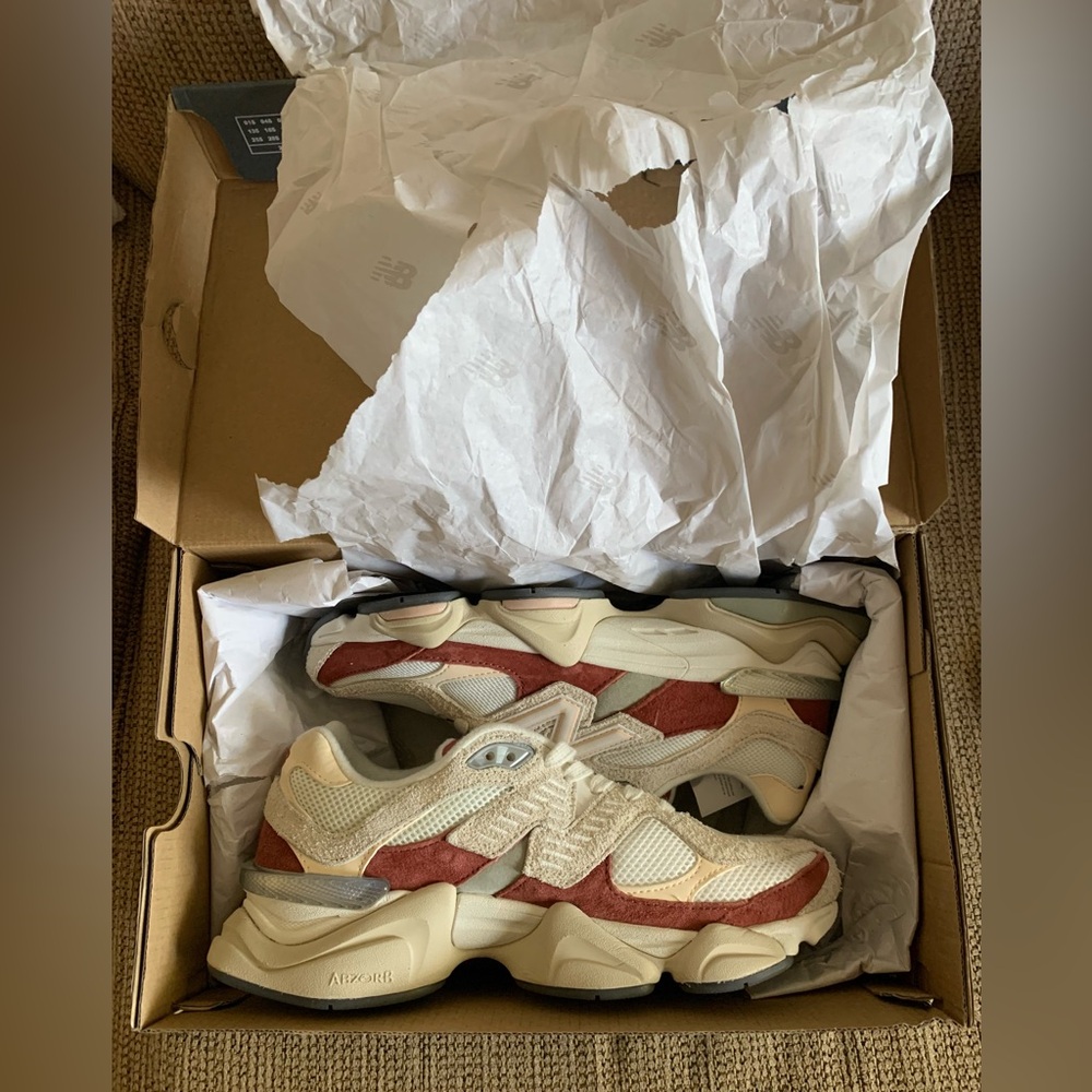 New Balance Women's 9060 Festival Clay Pack Shoes - Size 8 Women's - Sneakers - Picture 2 of 11